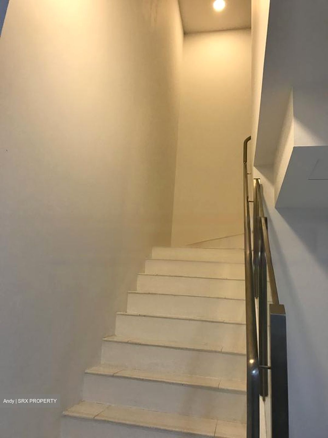# 1 Loft (D14), Apartment #469338091